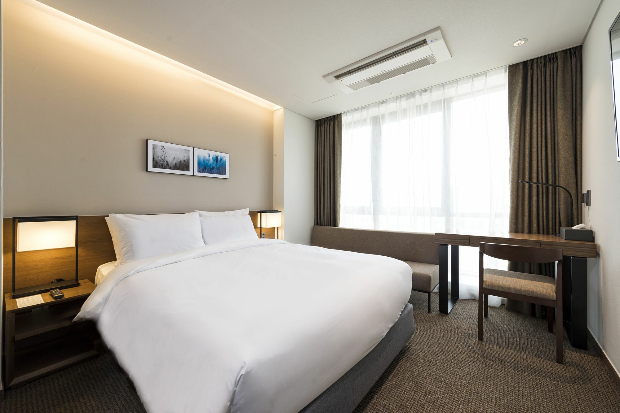 Ramada Encore By Wyndham Busan Haeundae מראה חיצוני תמונה